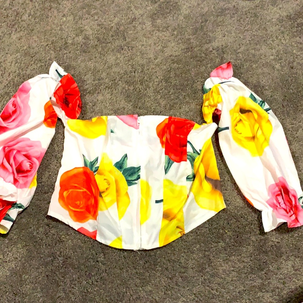 Cute off shoulder Top
